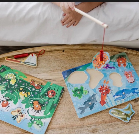 Melissa & Doug Vibrant Magnetic Fishing and Bug Puzzle Set - Picture 3 of 3
